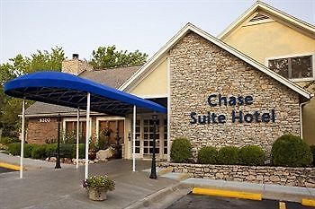 Cloverleaf Suites Kansas City Overland Park Exterior photo