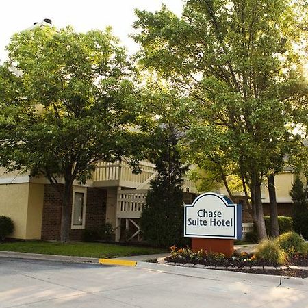 Cloverleaf Suites Kansas City Overland Park Exterior photo