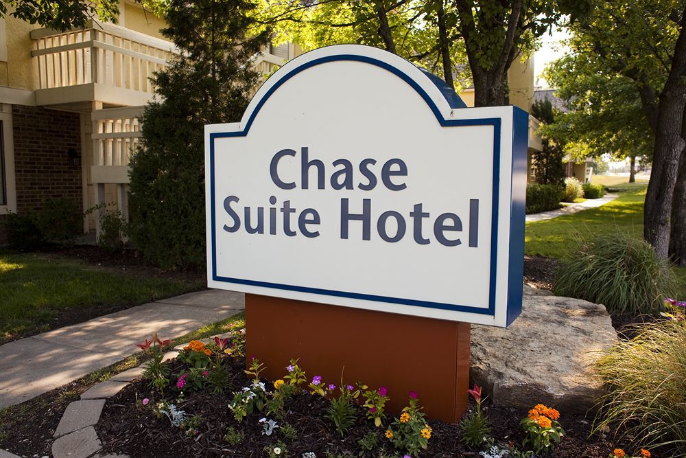 Cloverleaf Suites Kansas City Overland Park Exterior photo